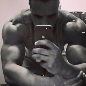 Meet your Posher, Marom